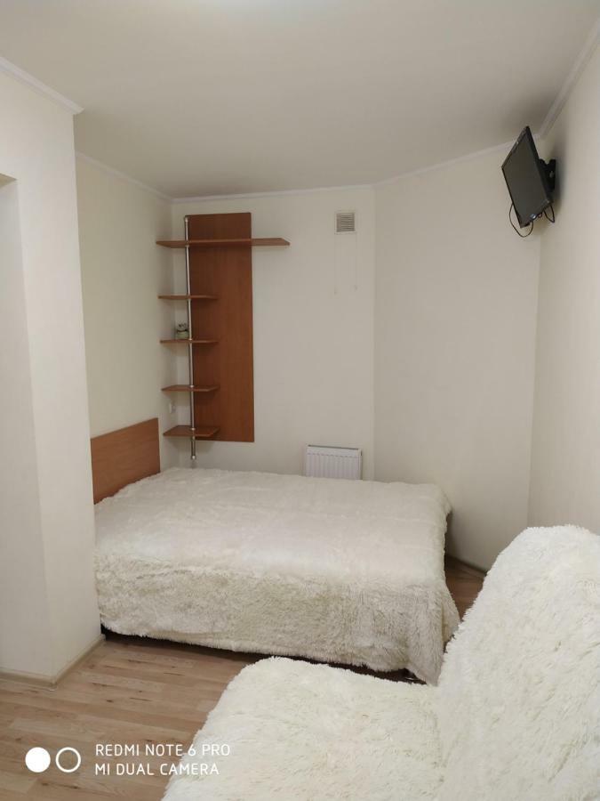 Guest House Butterfly Wing Odesa Exterior foto